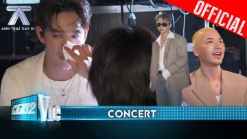 [BTS] Dàn anh trai chạy show tiết mục nhưng vẫn không quên quẩy cực sung ủng hộ anh em