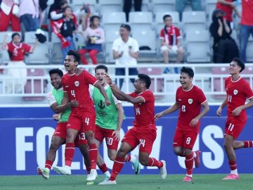 Điểm tin sáng 19/4: U23 Indonesia thắng sốc Australia; Futsal Việt Nam chuẩn bị trận gặp Trung Quốc