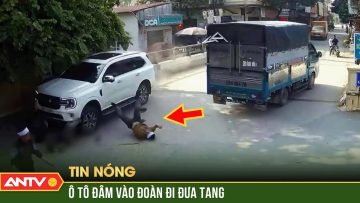 Tài xế mất lái bất ngờ tông vào đoàn đưa tang khiến 4 người thương vong | ANTV